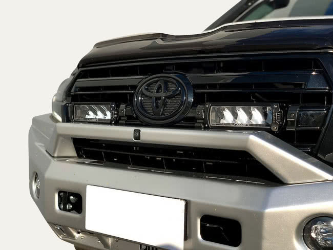Toyota LC200 2019+ 2 x Triple-R 750 Elite - Generation 2