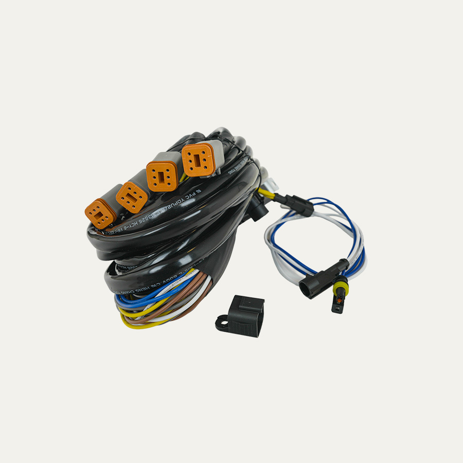 OZZ-kaapelisarja 4x 6-nastaisella DT-liittimellä